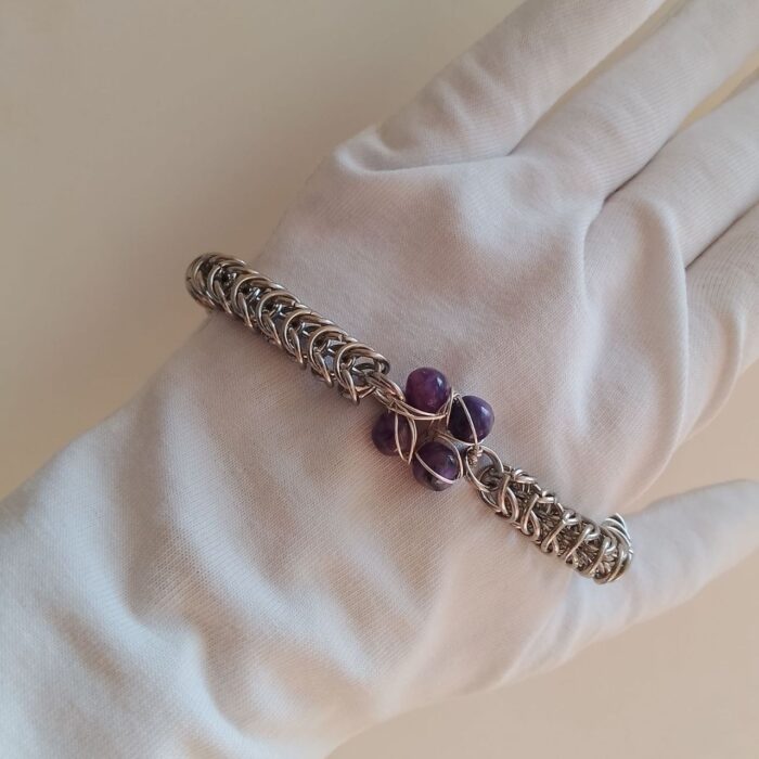 Браслет из стали с чароитами "Фиалка" — изображение 7