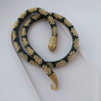 Колье из бисера Змейка