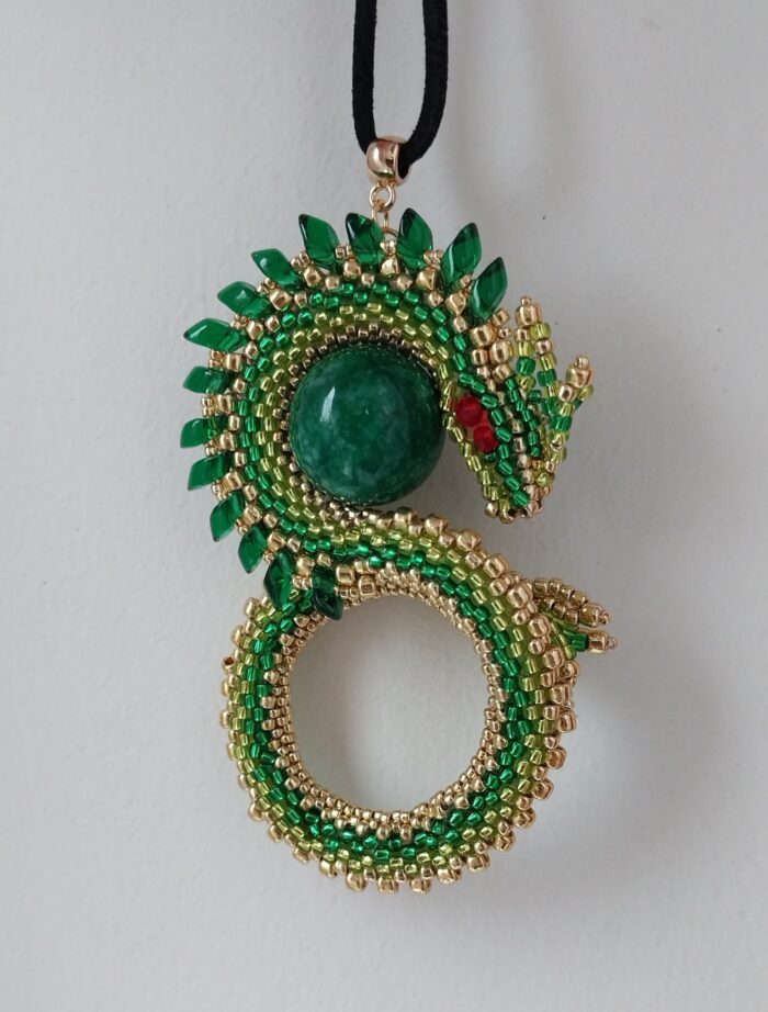 Кулон из бисера Дракон — изображение 4