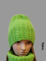 Комплект из трёх предметов шапка+снуд+варежки