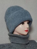 Вязаная шапка с отворотом — изображение 7