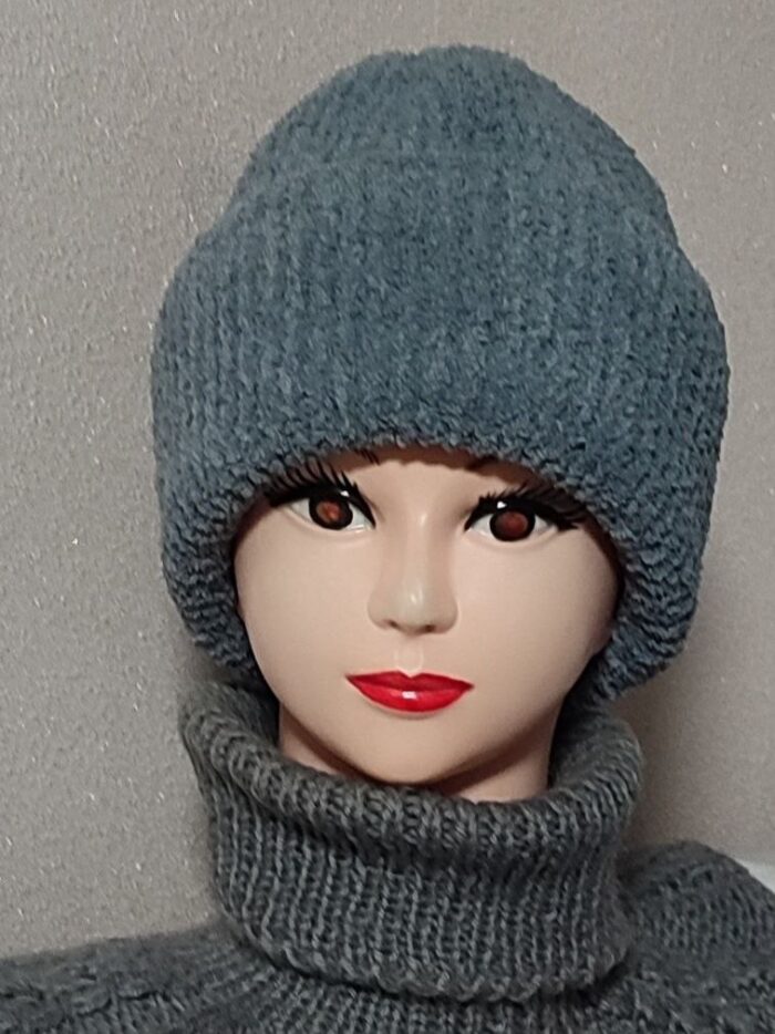 Вязаная шапка с отворотом — изображение 6