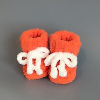 Вязаные пинетки