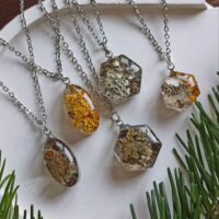 Кулоны с лишайниками