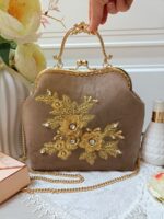Сумка с дизайнерской вышивкой