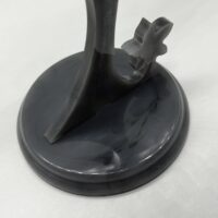 Перед вами изящная подставка для украшений.