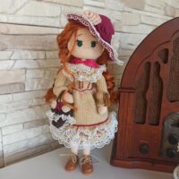 Жозефина - вязанная куколка