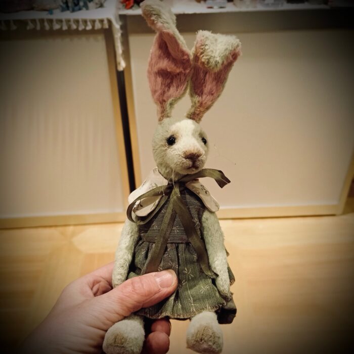 Логотип Плюшевое счастье — где рождаются верные друзья!