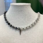 Логотип Мастерская «Камни от Светланы»: гармония природы в каждом украшении