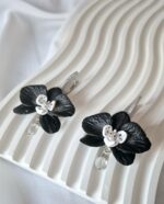 Чокер и серьги с чёрной орхидеей (комплект) — изображение 3