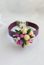 Комплект: браслет из натуральной кожи и серьги с тюльпанами — изображение 2