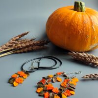 Комплект украшений: браслет и кулон из полимерной глины