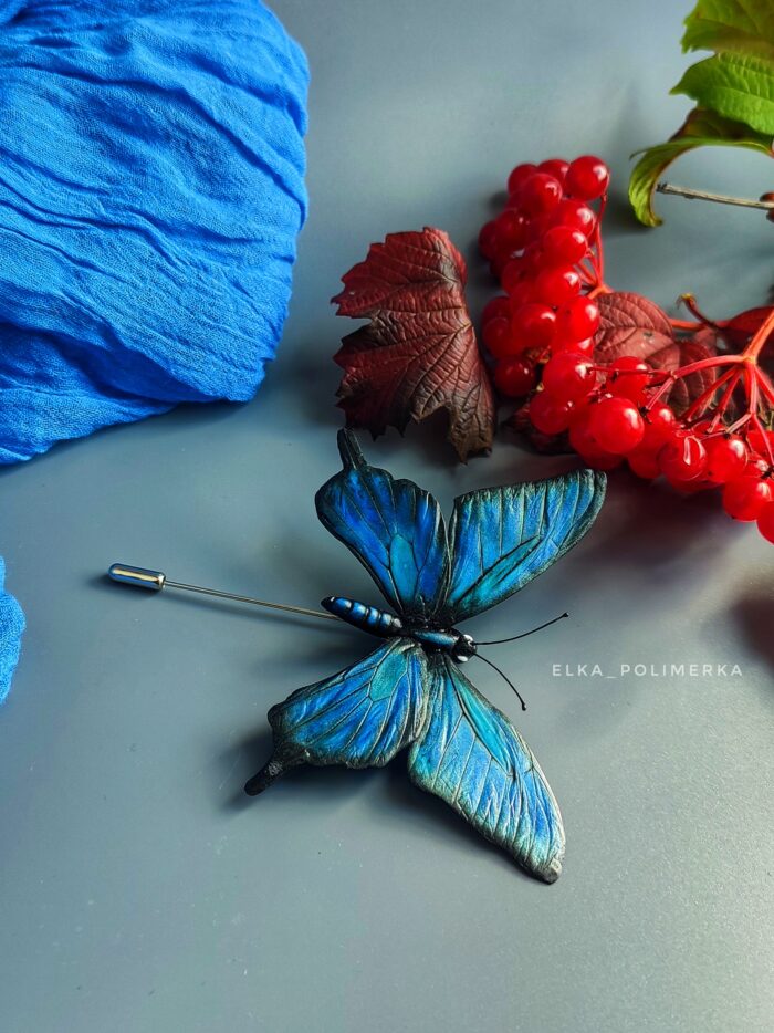 Брошь «Бабочка» из полимерной глины — изображение 2