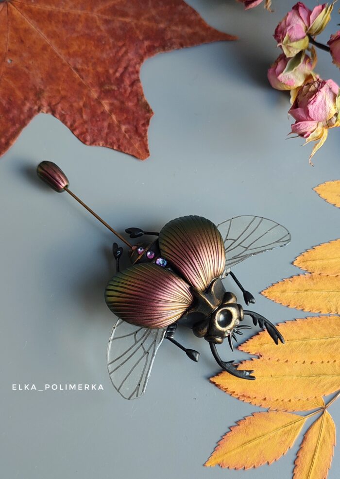 Брошь «Жук» из полимерной глины — изображение 6
