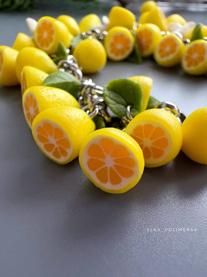 Набор украшений с лимонами из полимерной глины — изображение 10