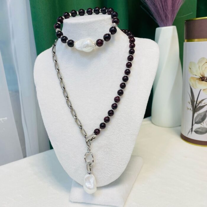 Логотип Мастерская «Камни от Светланы»: гармония природы в каждом украшении