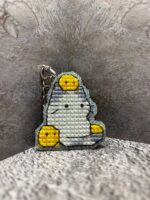 Брелок "Задумчивый котик" — стильный аксессуар и талисман — изображение 4