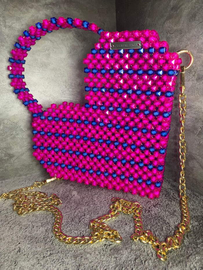 Сумка-сердце из бусин — изображение 2