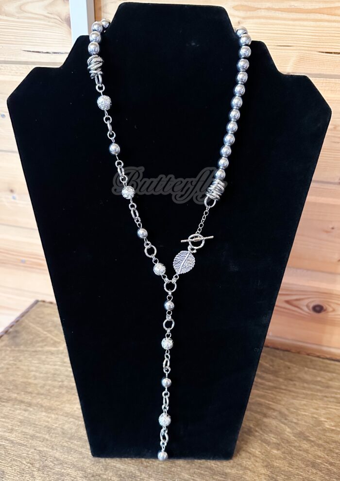 Комплект украшений из гематита и вулканической лавы — изображение 3