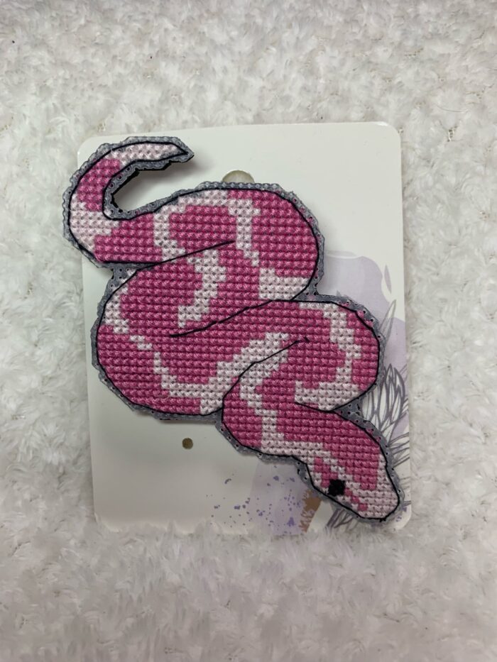 Брошь "Хранительница секретов" — изображение 2