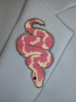 Брошь "Хранительница секретов"