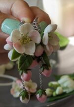 Серьги и подвеска Яблоневый цвет (комплект) — изображение 3