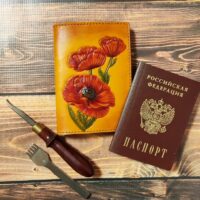 Обложка для паспорта с тиснением «Маки» Мастерская «Craft Стиль» – стиль, который всегда в тренде