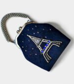 Сумочка ручной работы с вышивкой бисером и хрустальными бусинами — изображение 3