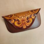 Футляр для очков с тиснением «Завиток»