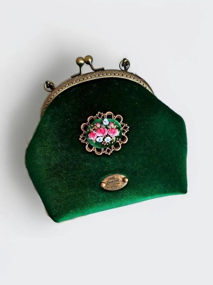 Сумка ручной работы с вышивкой на фермуаре, клатч театральный — изображение 4