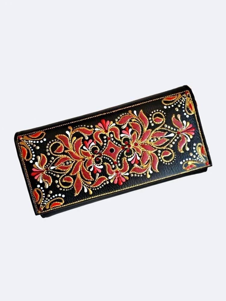 IMG_20260127_150147_466 Кошелек женский из натуральной кожи с точечной росписью — изображение 1