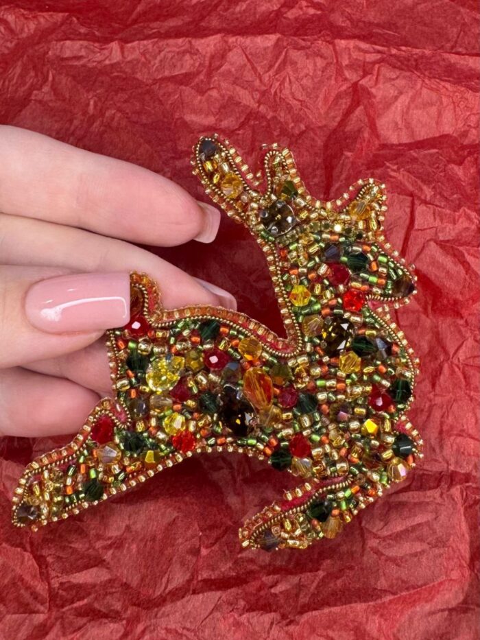 Брошь " Рождественский олень" — изображение 3