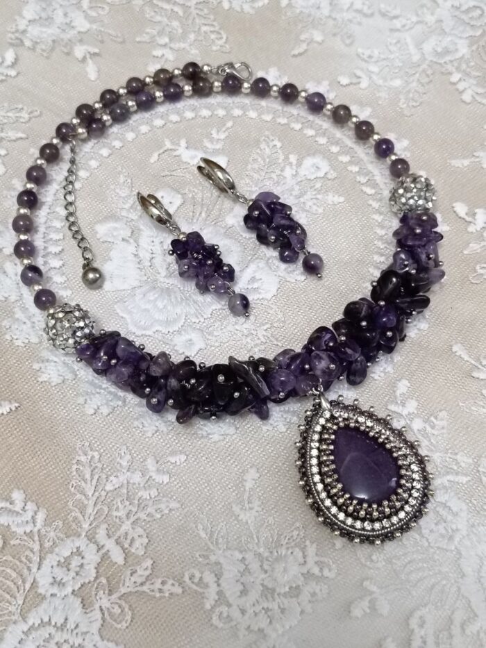 Комплекты колье и серьги — изображение 2