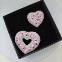 Комплект из двух брошей - валентинки