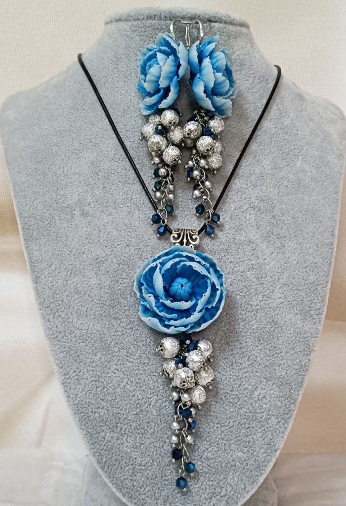 Комплекты колье и серьги — изображение 4