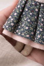 Хрюша Варя — добрая и заботливая героиня серии «Крохотные истории» от Волшебной Мастерской.