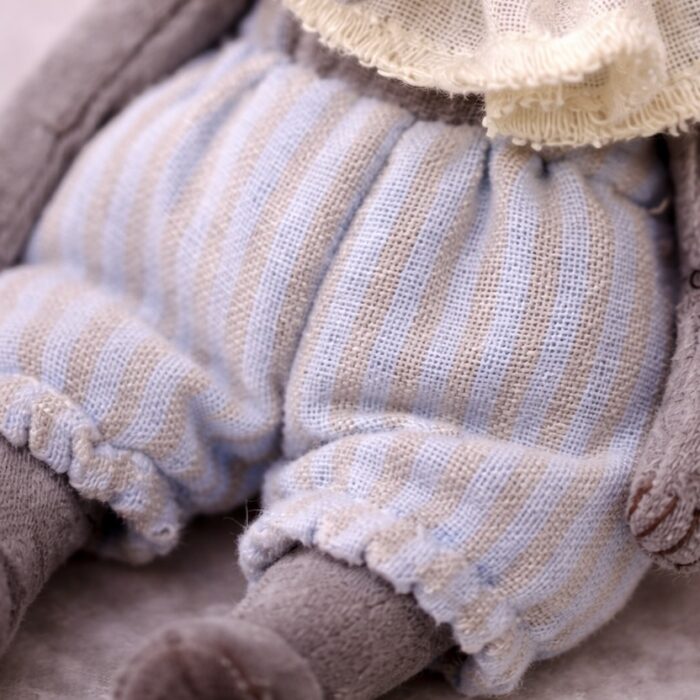 Серия "Дом, где живут истории" - слон Филипп — изображение 4