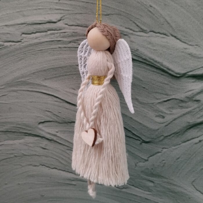 Ангел из хлопковой нити – нежность и тепло в каждой нити.