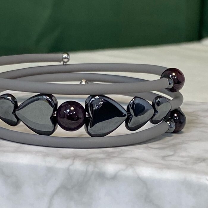 Логотип Мастерская «Камни от Светланы»: гармония природы в каждом украшении