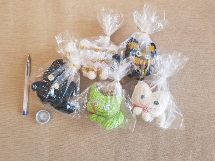 Подвес/обвес на рюкзак/сумку "Некрасивые котейки" — изображение 9