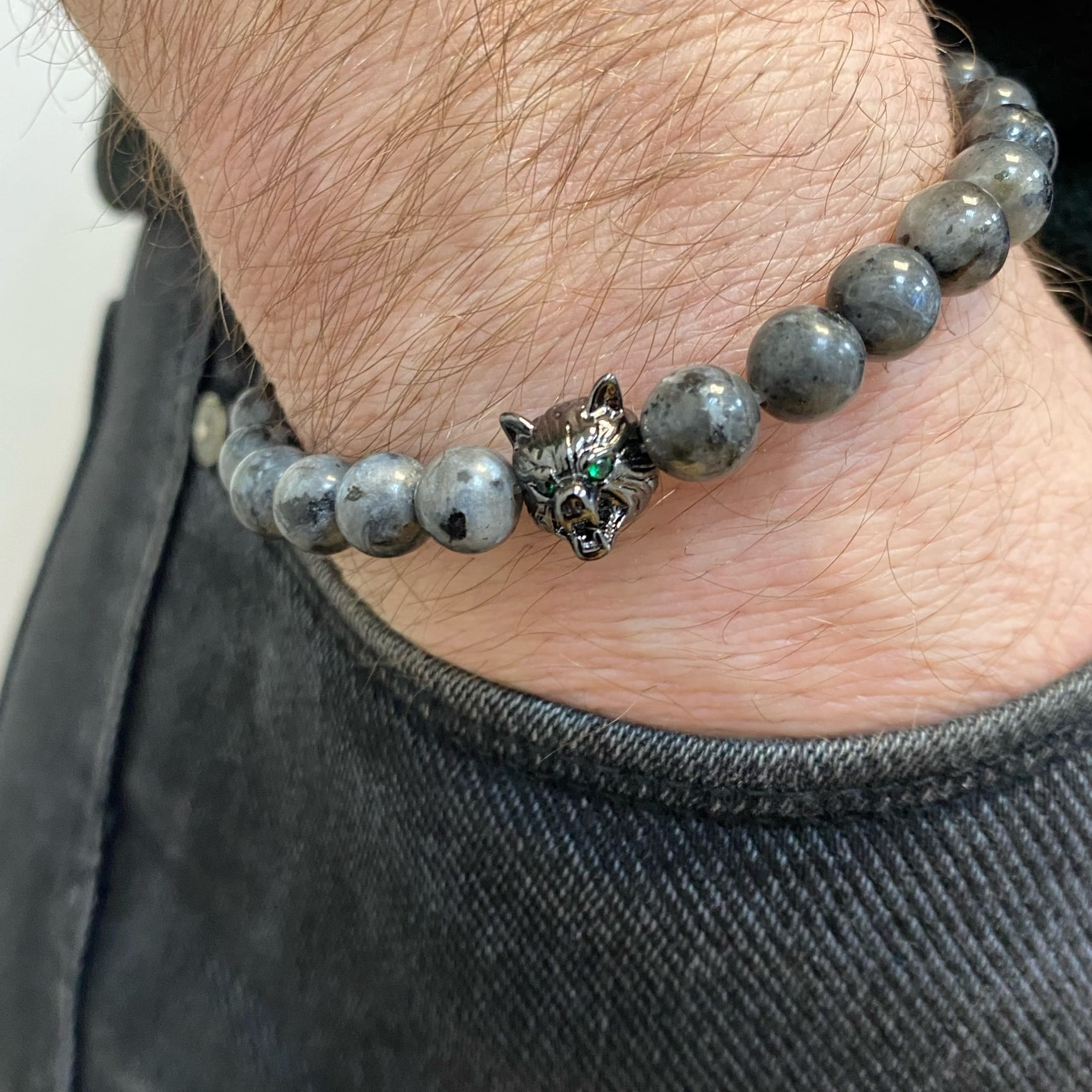 Логотип Мастерская «Камни от Светланы»: гармония природы в каждом украшении