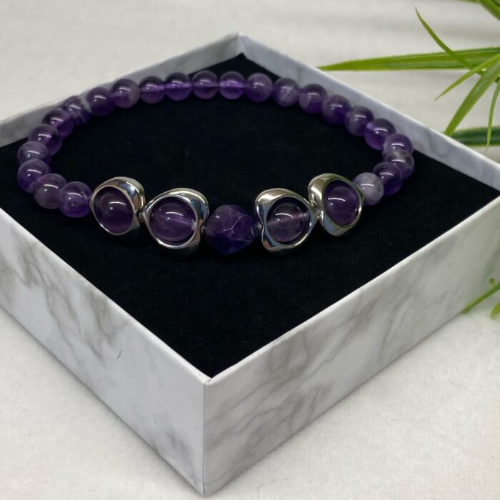 логотип Мастерская «Камни от Светланы»: гармония природы в каждом украшении