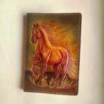 Обложка для паспорта из натуральной кожи с тиснением «Конь-огонь»