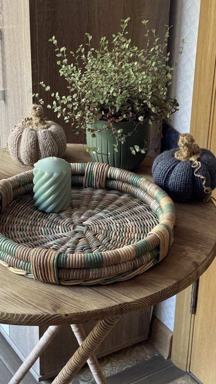 Добро пожаловать в «Плетёный Уют от Елены» — мастерскую, где ваш дом обретает душу и характер.