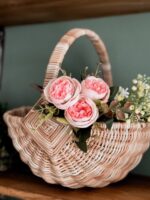 Добро пожаловать в «Плетёный Уют от Елены» — мастерскую, где ваш дом обретает душу и характер.