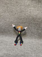 Брошь-трансформер "Топчущийся мим", вязаная крючком — изображение 2