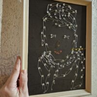 Интерьерная картина-диптих "Судьбы великих", вышивка булавками