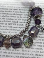 Браслет «Фиолетовая симфония»: изысканность в каждой детали Откройте для себя магию утончённого аксессуара — браслета, сочетающего в себе благородство фиолетовых бусин и изящество серебристой цепочки. Этот уникальный браслет станет не только стильным дополнением к вашему образу, но и настоящим талисманом, притягивающим взгляды.