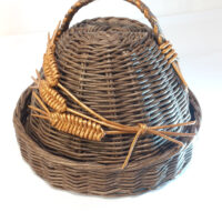 Плетеная хлебница с колосьями