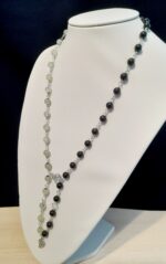 Колье-трансформер с гранатом и пренитом